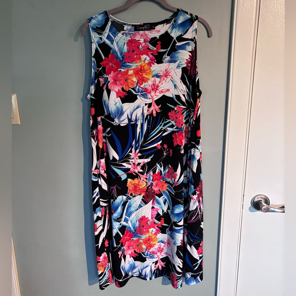 Sympli floral dress